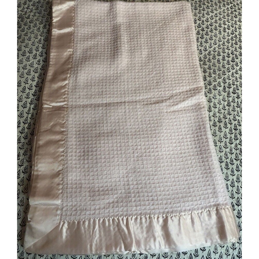 Vintage Chatham Pink Baby Blanket Pink Satin Binding  59" x 40" Made In USA